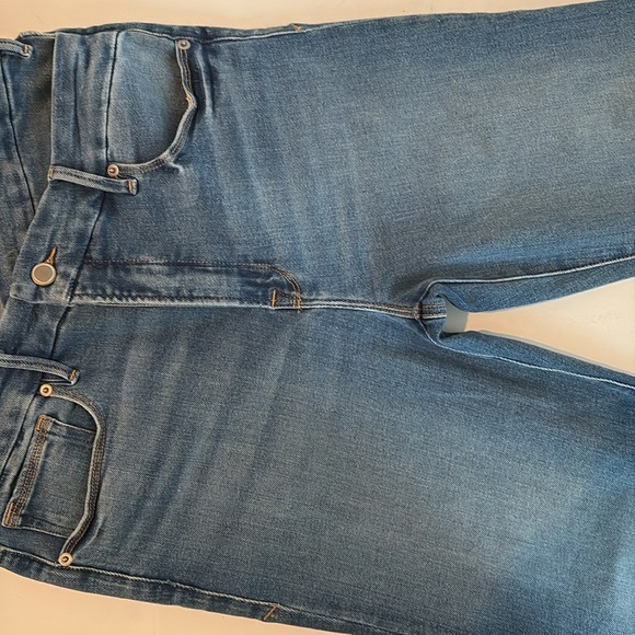 Good American crossover waist asymmetrical waist straight leg indigo blue jeans - Picture 13 of 16